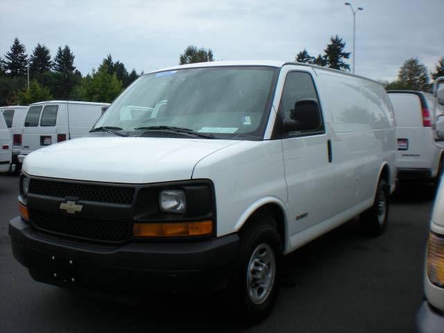 Chevrolet Express Eddie Bauer 6.0L Cargo Van