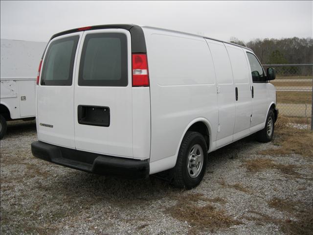 Chevrolet Express Base Cargo Van