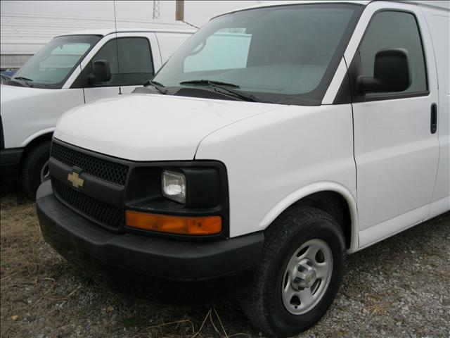 Chevrolet Express 2006 photo 2