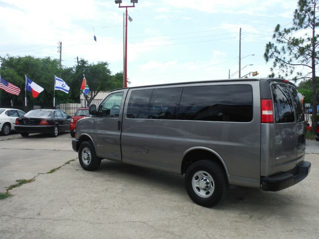 Chevrolet Express 2006 photo 3