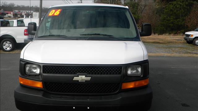 Chevrolet Express Base Cargo Van