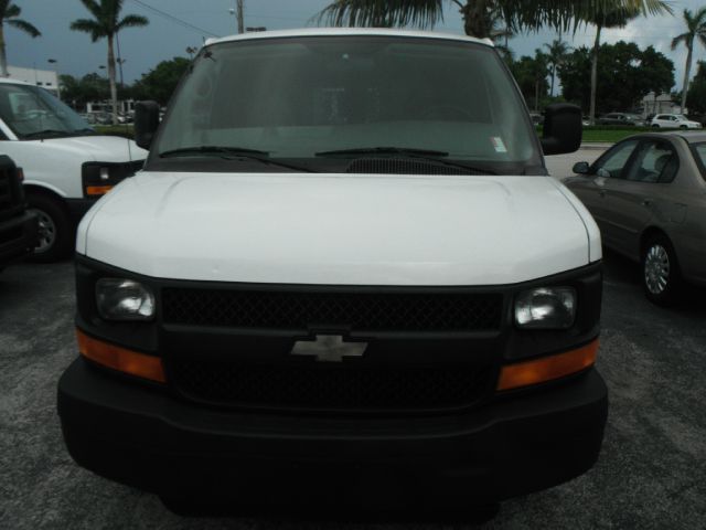 Chevrolet Express 2006 photo 2