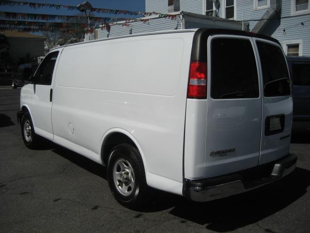 Chevrolet Express 2006 photo 1