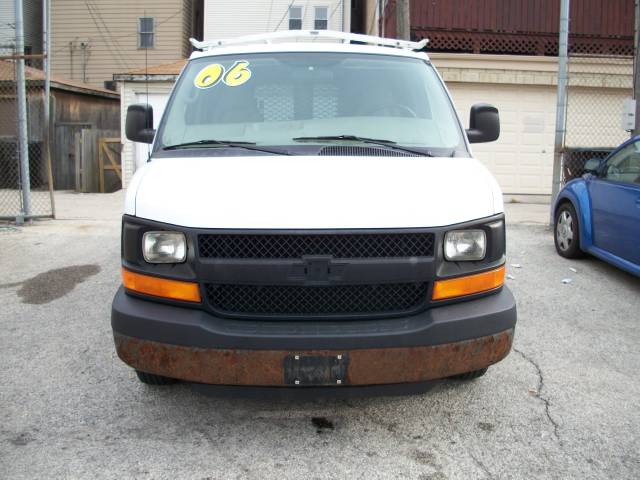 Chevrolet Express 2006 photo 2