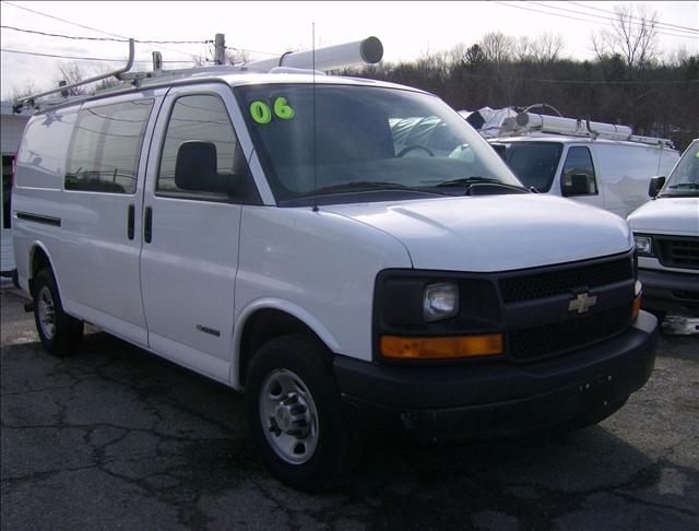 Chevrolet Express 2006 photo 2