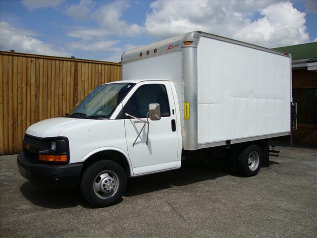 Chevrolet Express Unknown Passenger Van