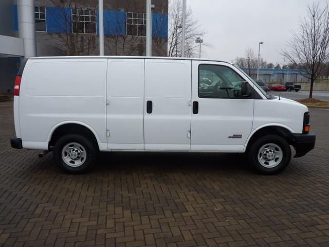 Chevrolet Express 2006 photo 2