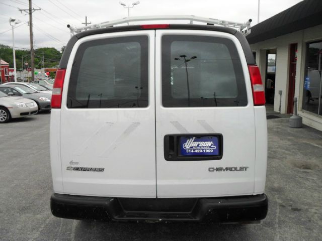 Chevrolet Express 2006 photo 20