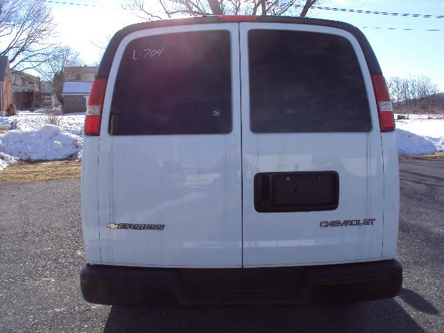 Chevrolet Express SL AWD CVT Leatherroof Passenger Van