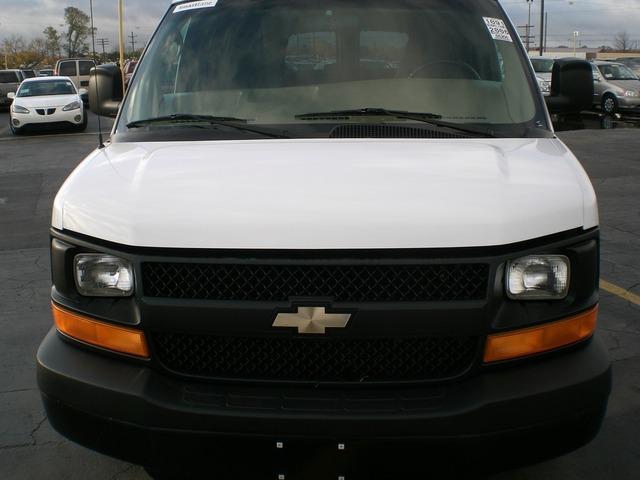 Chevrolet Express 2006 photo 3