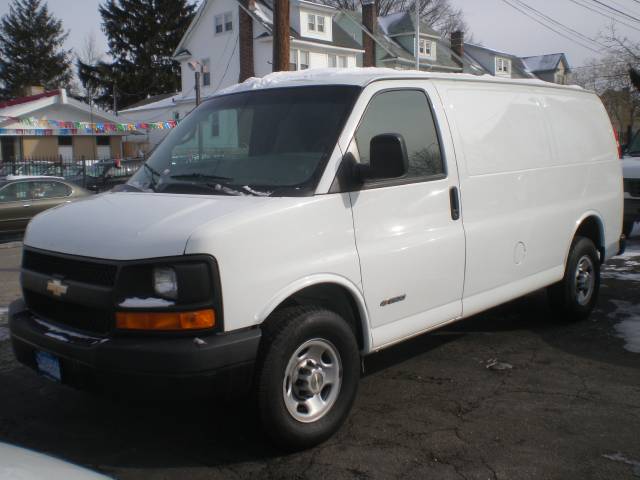 Chevrolet Express Base Passenger Van