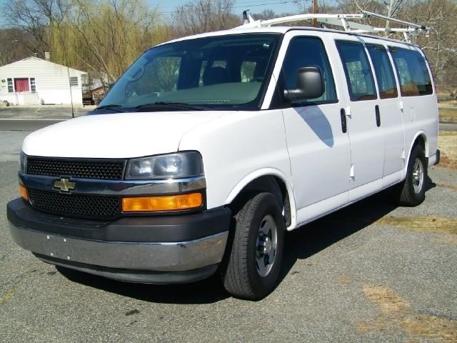 Chevrolet Express Series II - 1SC Passenger Van