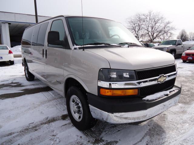 Chevrolet Express 2006 photo 2