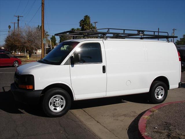 Chevrolet Express LS 4X4 Cargo Van