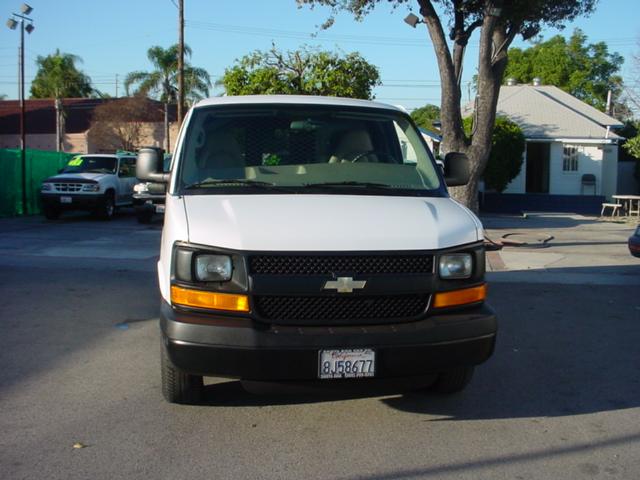 Chevrolet Express Base Cargo Van