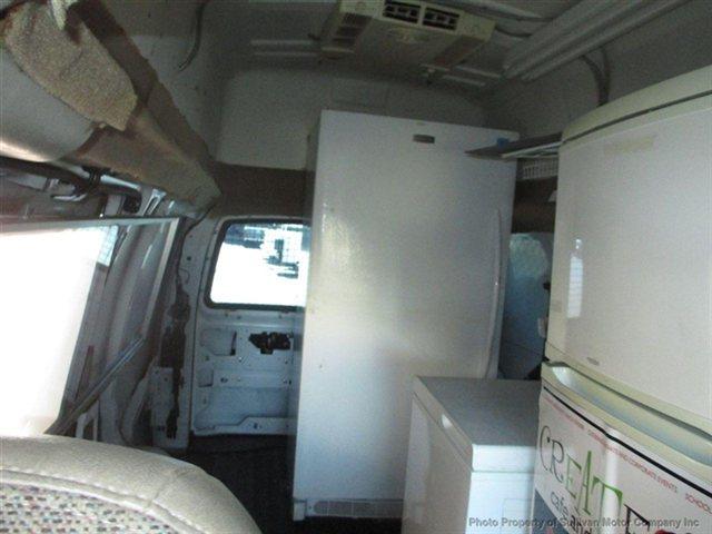 Chevrolet Express 2007 photo 16