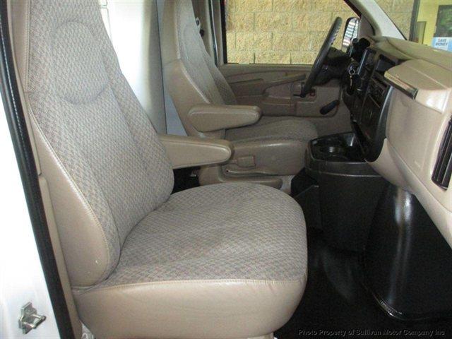 Chevrolet Express 2007 photo 20