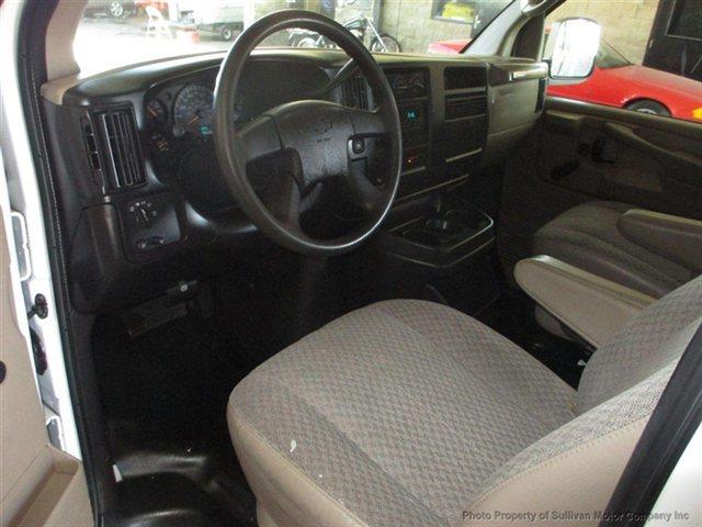 Chevrolet Express 2007 photo 22