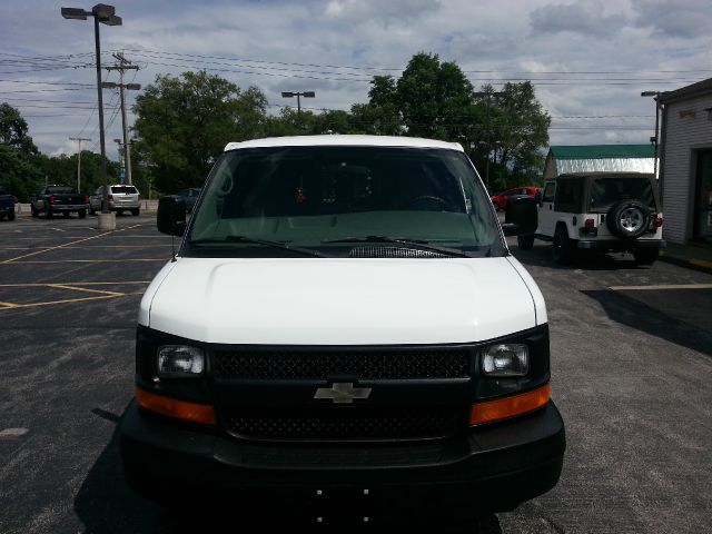 Chevrolet Express 2007 photo 2