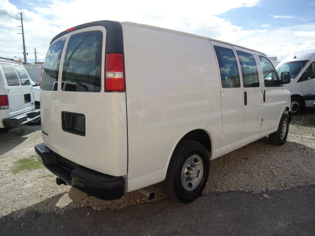 Chevrolet Express 4dr Sport Sdn Auto RWD Sedan Cargo Van