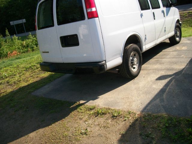 Chevrolet Express 2007 photo 2