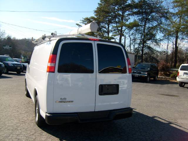 Chevrolet Express 2007 photo 2