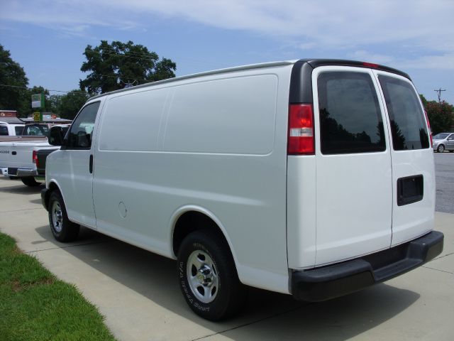 Chevrolet Express 2007 photo 4