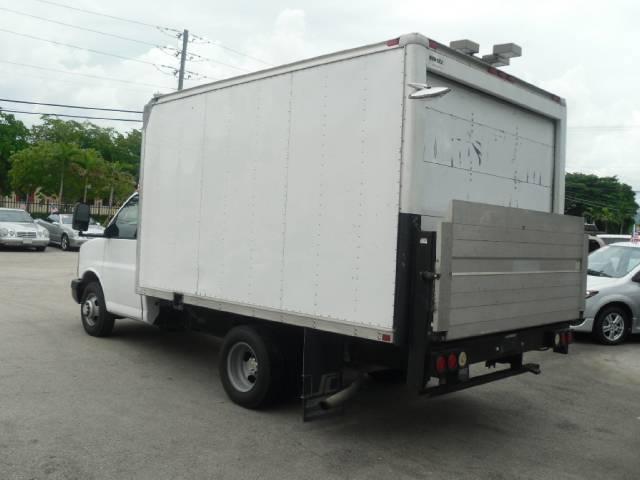 Chevrolet Express 2007 photo 2