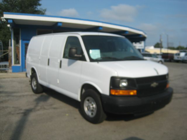 Chevrolet Express 2007 photo 2