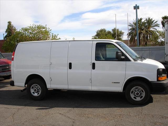 Chevrolet Express SL AWD CVT Leatherroof Cargo Van