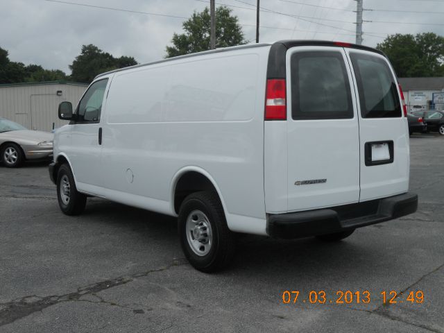 Chevrolet Express 2007 photo 2