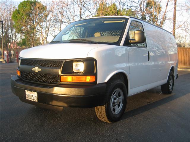 Chevrolet Express Base Passenger Van