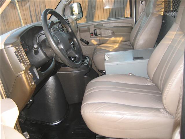 Chevrolet Express 2007 photo 2