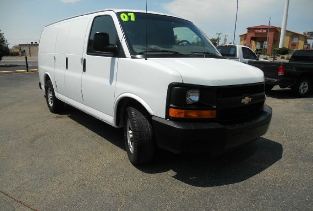 Chevrolet Express 2007 photo 2