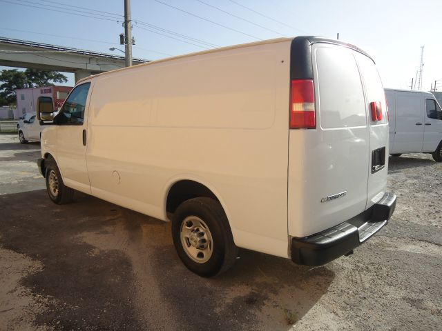 Chevrolet Express 2007 photo 2