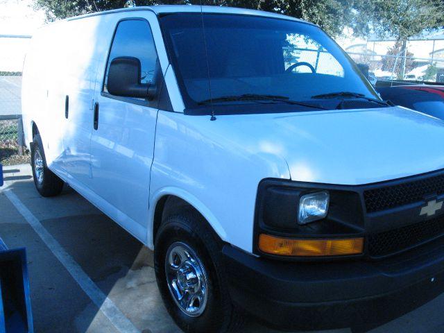 Chevrolet Express 2007 photo 2