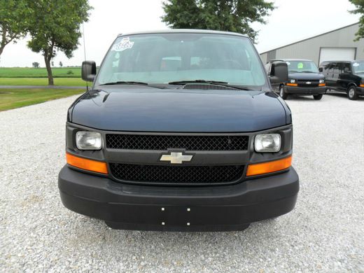 Chevrolet Express 2007 photo 2