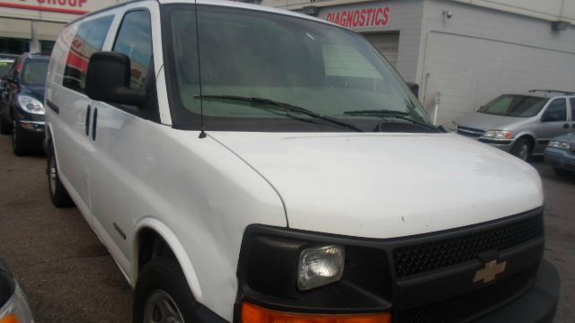 Chevrolet Express 2007 photo 2