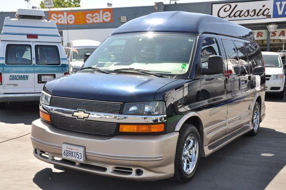 Chevrolet Express Lsall Wheeldrive Passenger Van