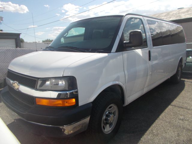 Chevrolet Express 2008 photo 3