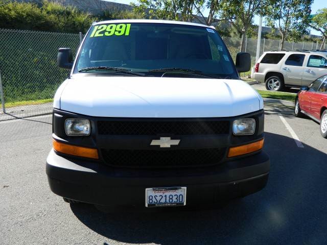 Chevrolet Express 2008 photo 2