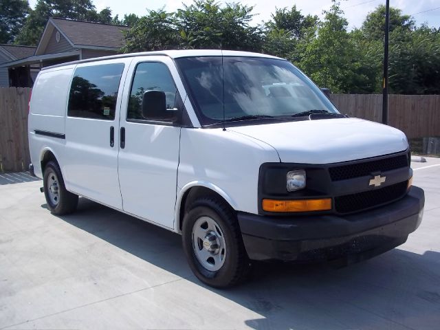 Chevrolet Express 2008 photo 2