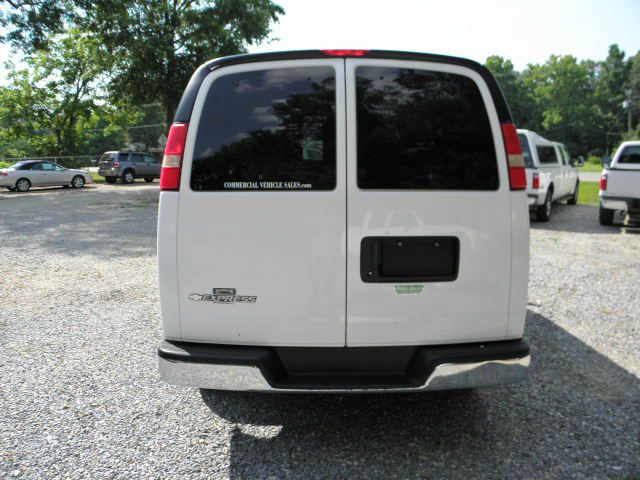 Chevrolet Express 2008 photo 2