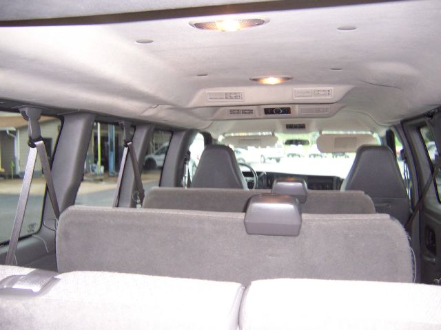 Chevrolet Express 2008 photo 3