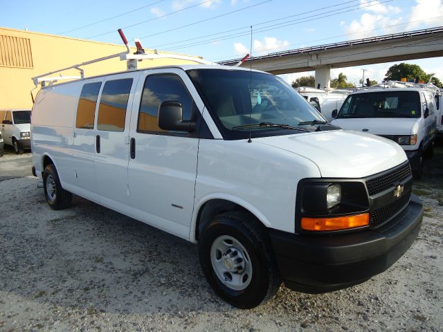 Chevrolet Express 2008 photo 2