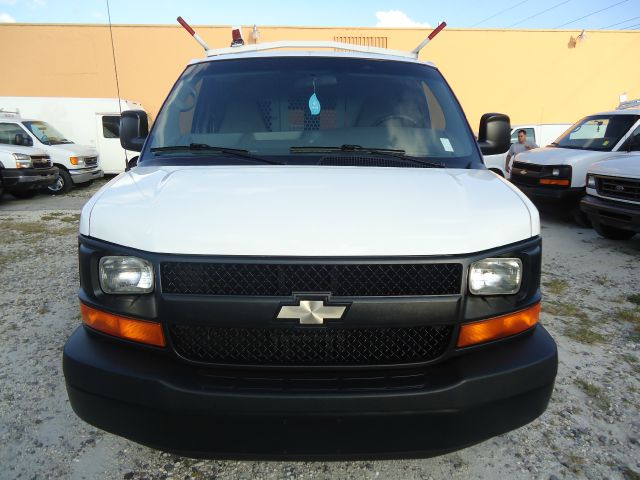 Chevrolet Express 2008 photo 4