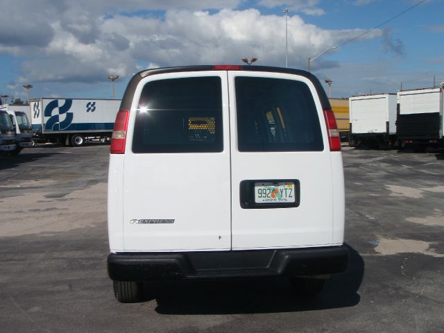 Chevrolet Express 2008 photo 4