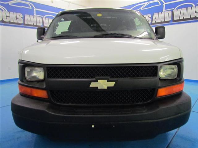 Chevrolet Express 2008 photo 2