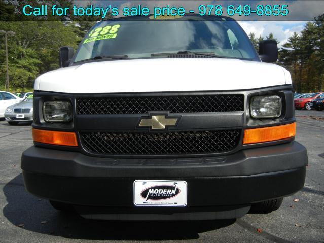 Chevrolet Express 2008 photo 2