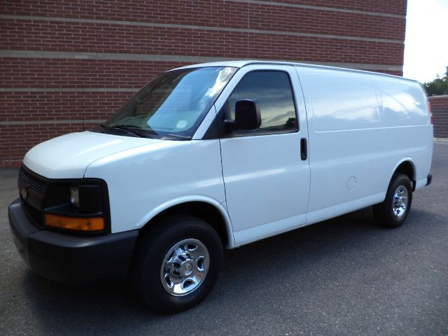 Chevrolet Express 2008 photo 2